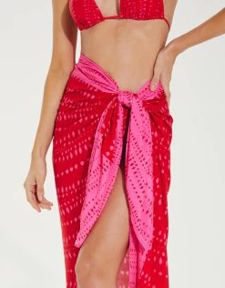 Malika Printed Sarong - Red -Fashionable Swimwear Store 414 751 035 5
