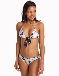 Seafolly Splendour Slide Tri Bikini Top - Powder Blue -Fashionable Swimwear Store 78793 SF 1 2 7832326d 0f5c 4c3f a981 baaa428e2b5d