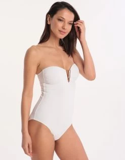 Melissa Odabash Argentina Swimsuit - White 9 Melissa Odabash Argentina Swimsuit - White -Fashionable Swimwear Store 79486 MO 1 4