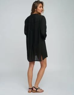 Reeva Shirt - Black -Fashionable Swimwear Store Reeva Beach Shirt Black 1